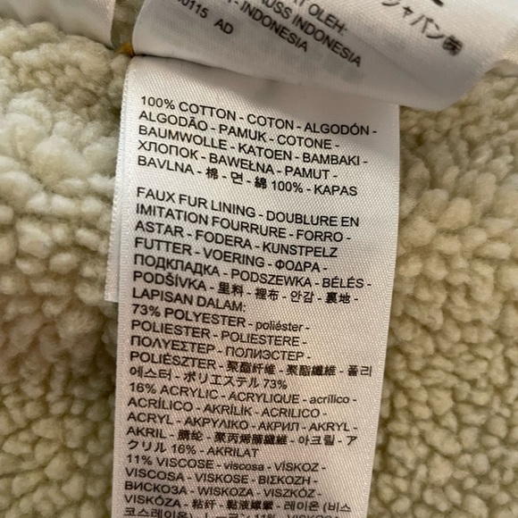 Levi’s Tucker Jacket Sherpa & Jean Jacket - Picture 12 of 16